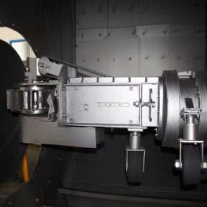 铝材抛丸清理机_清理铝材抛丸机图片_清理铝材抛丸机器